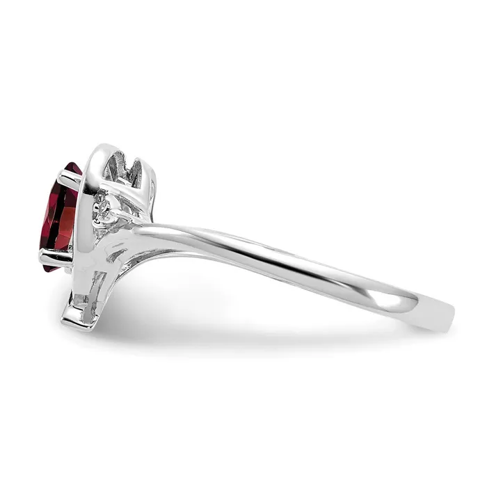 Goldiacom Rings 14k White Gold Garnet and Real Diamond Heart Ring